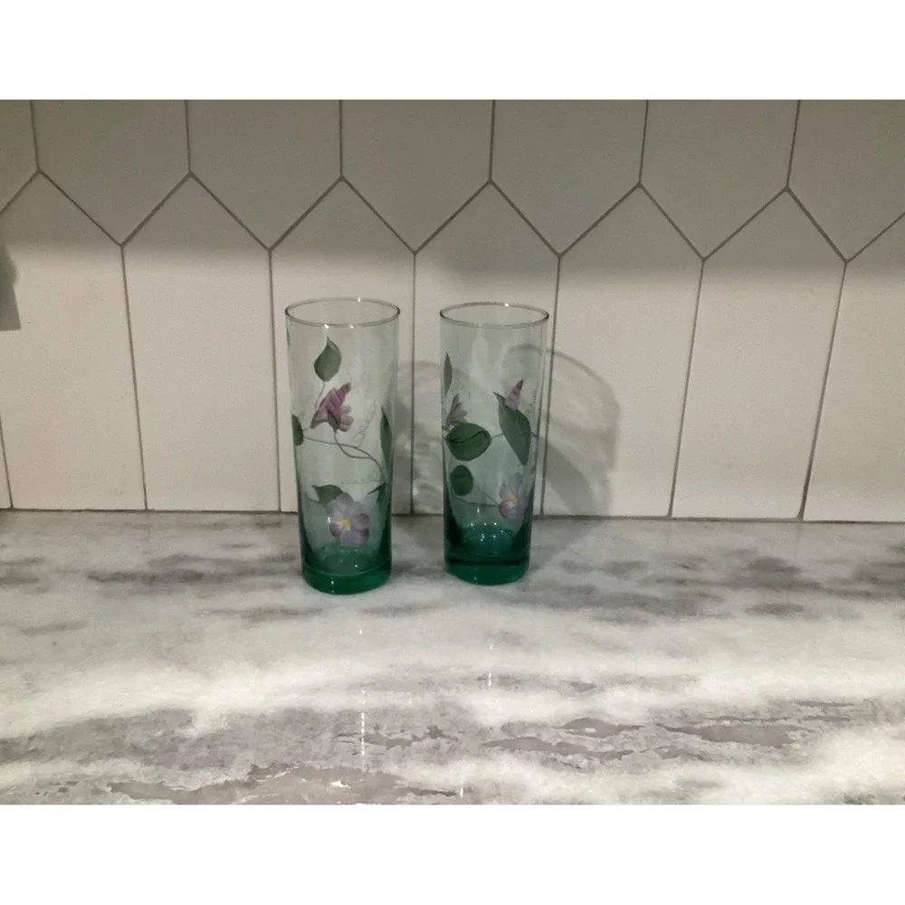 Vintage Fenton Signed 2 Hand Painted Green‎ Floral Highball Tumblers Glasses